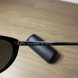Alexander McQueen Women\'s AM0189S AM/0189/S Fashion Cat Eye Sunglasses Alexander McQueen | Accessories | Alexander Mcqueen Womens  main image 4